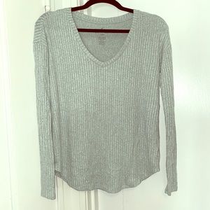 American Eagle Long Sleeve